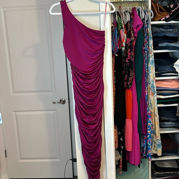 Gorgeous magenta silk maternity dress - Picture 1 of 7